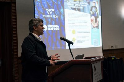 Fernando Goncalves delivers presentation at conference